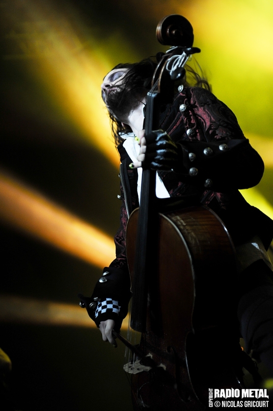 apocalyptica_2011_06_09_12