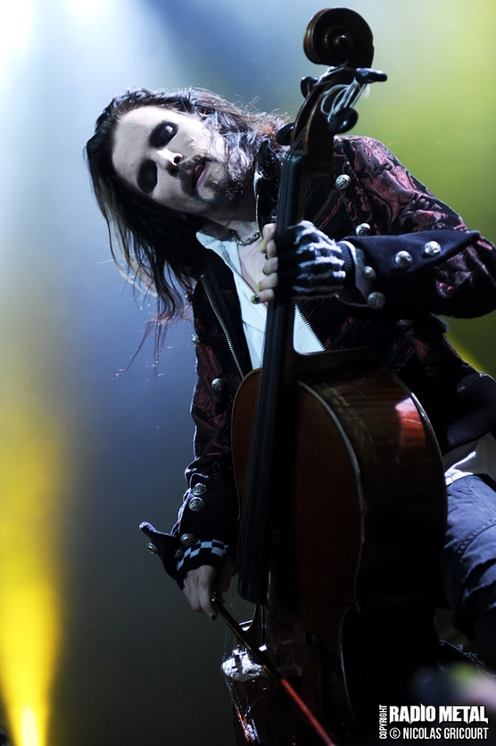 apocalyptica_2011_06_09_13