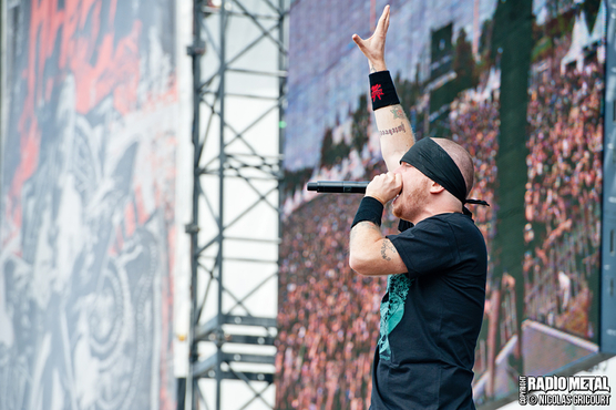 hatebreed_ng_2012_06_17_06