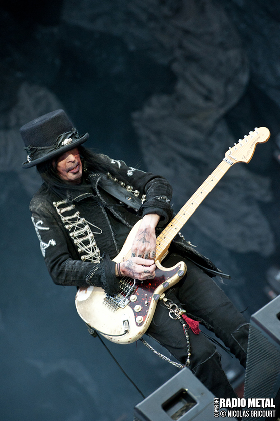 motley_crue_ng_2012_06_17_06