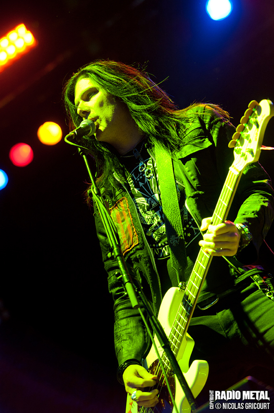 slash_ng_2012_06_17_05
