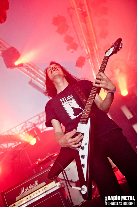 year_of_no_light_ng_2012_06_17_05