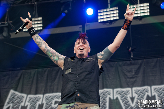 hellyeah_2013_06_21_09_ng