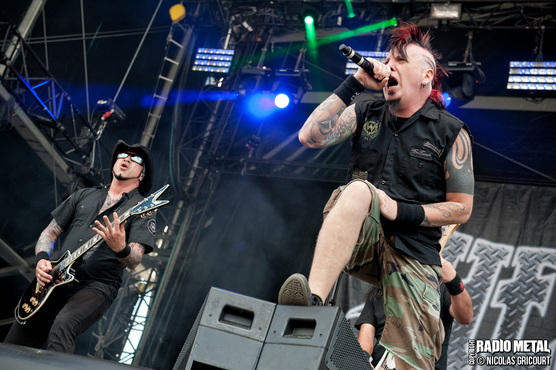 hellyeah_2013_06_21_20_ng