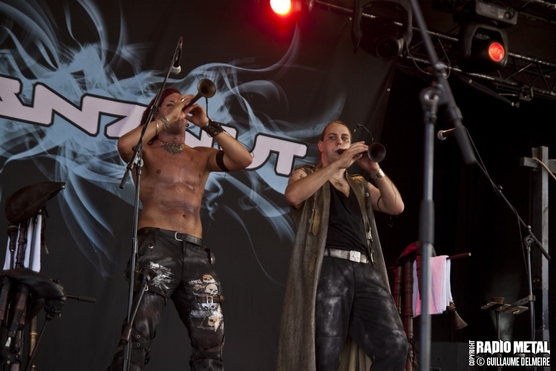 2013_07_20_amphi_tanzwut_493