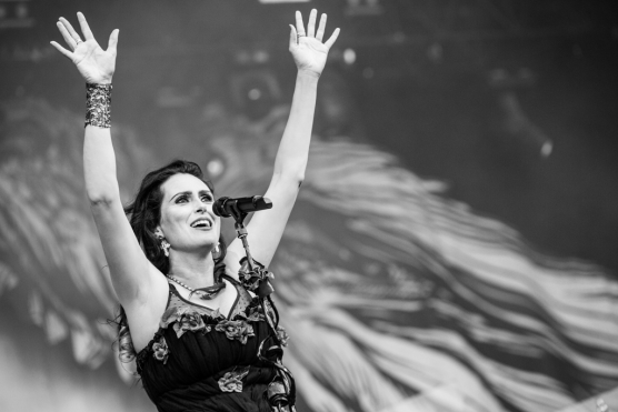 Within_Temptation_2016_06_18_22_sl