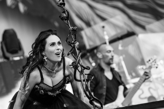 Within_Temptation_2016_06_18_23_sl