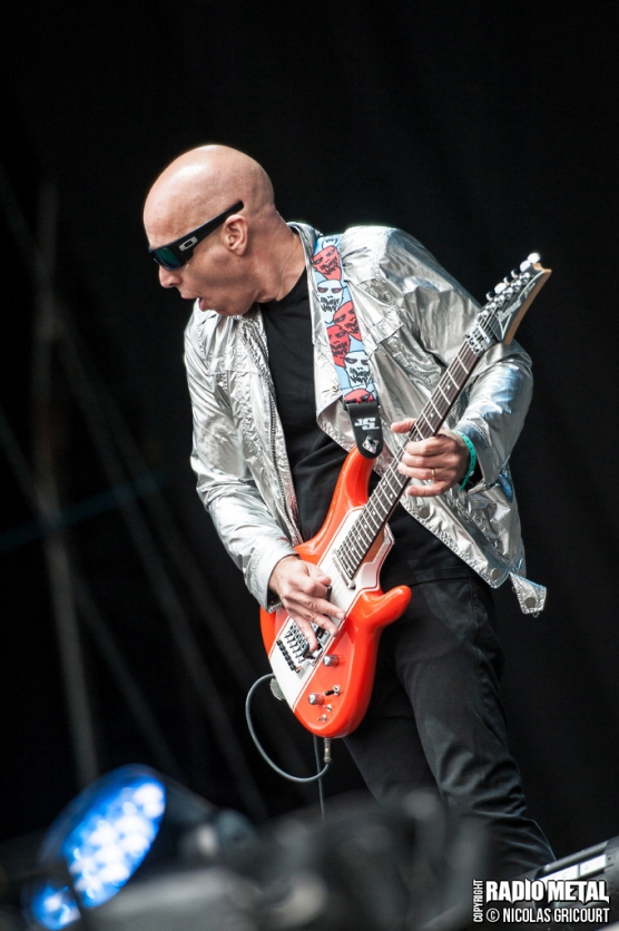 joe_satriani_2016_06_18_12_ng