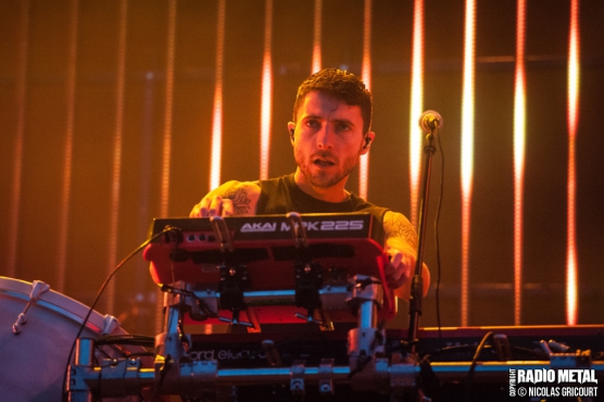 bring_me_the_horizon_2016_06_18_06_ng