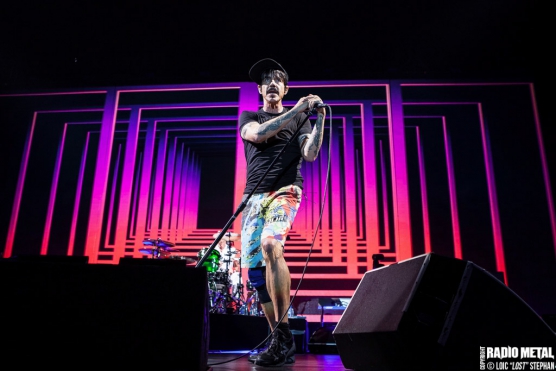 Red_Hot_Chili_Peppers_2016_10_16_08